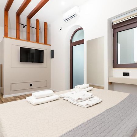 Apartments Kan Ulcinj Kültér fotó