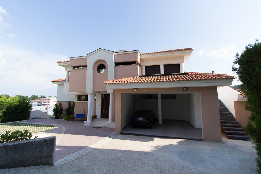 Apartments Kan Ulcinj Kültér fotó